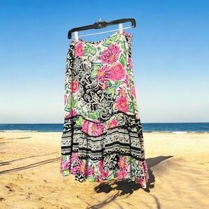 WeekendTraffic floral Boho chic ruffle tiered skirt
Sz 6 Street style Gypsycore